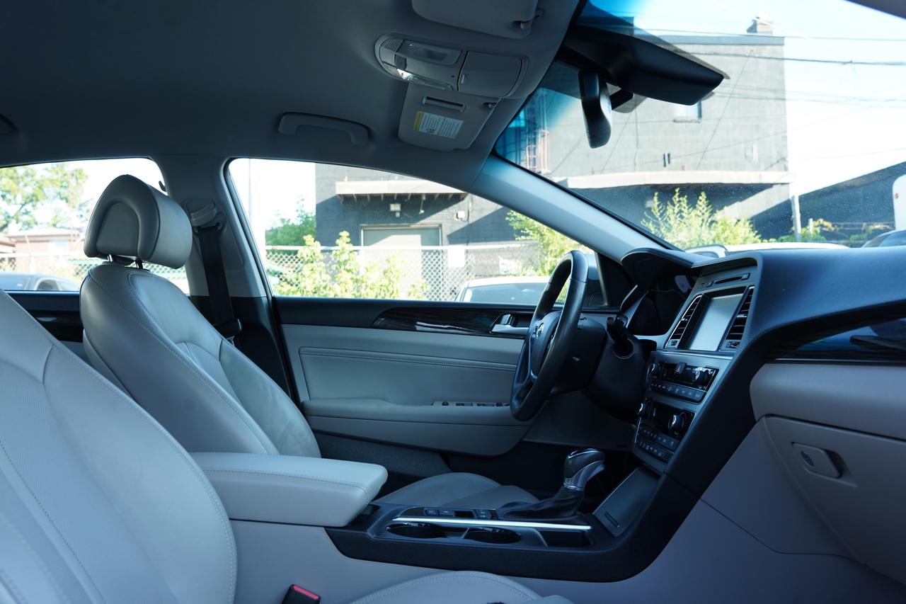 2016 Hyundai Sonata Plug-In Limited/HYBIRD/NAV/CAMERA/NO ACCIDENTS Photo