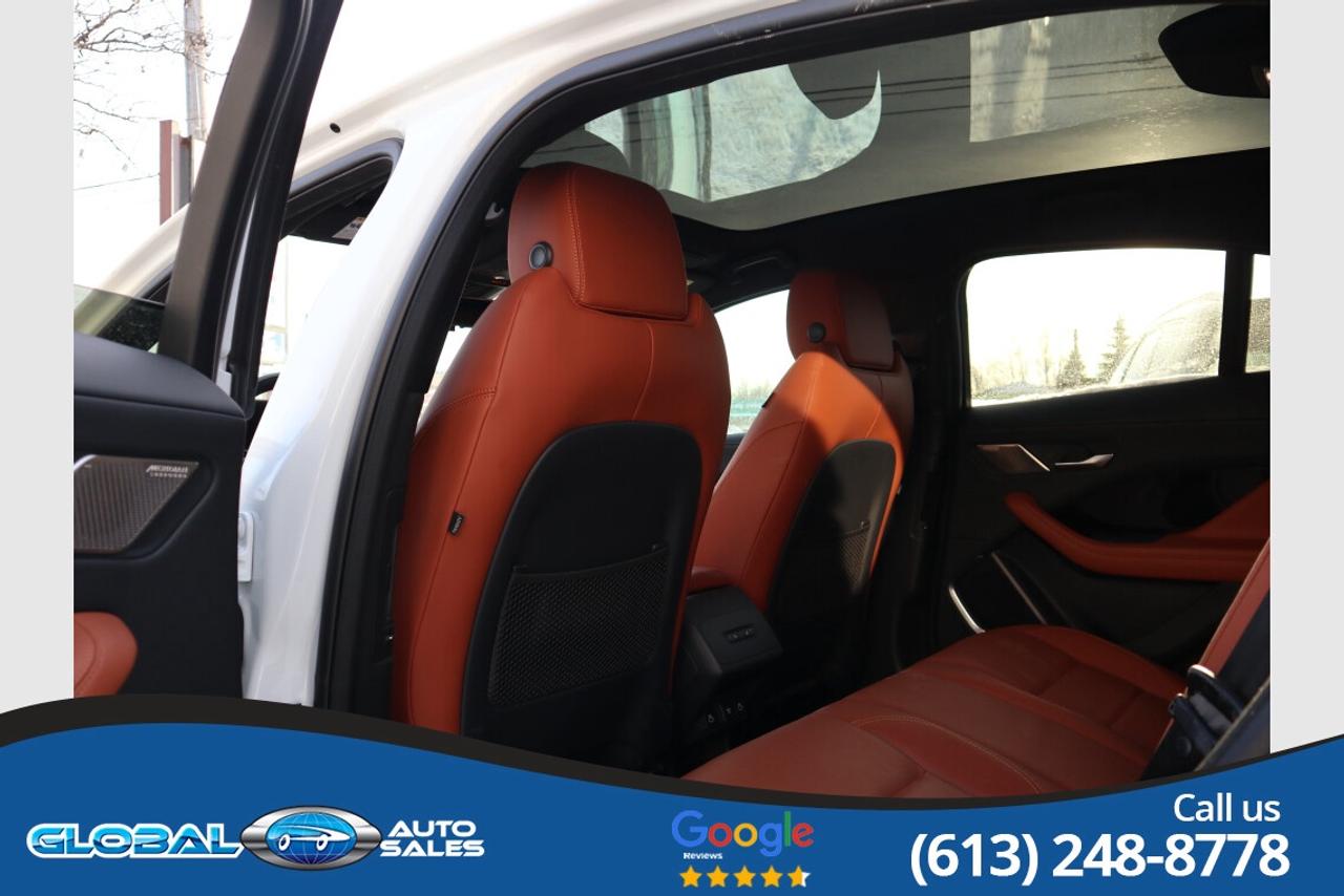 2023 Jaguar I-PACE HSE Photo