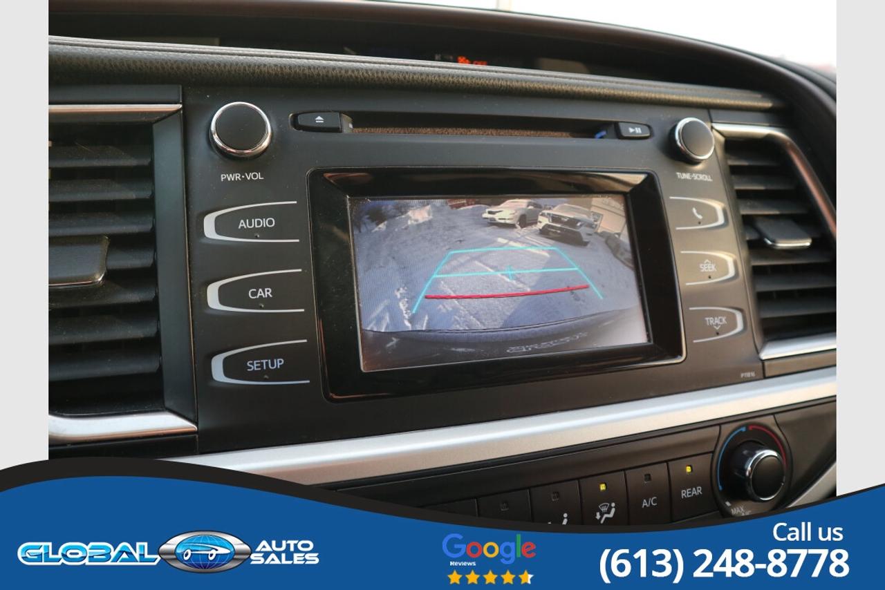 2019 Toyota Highlander LE Plus Photo