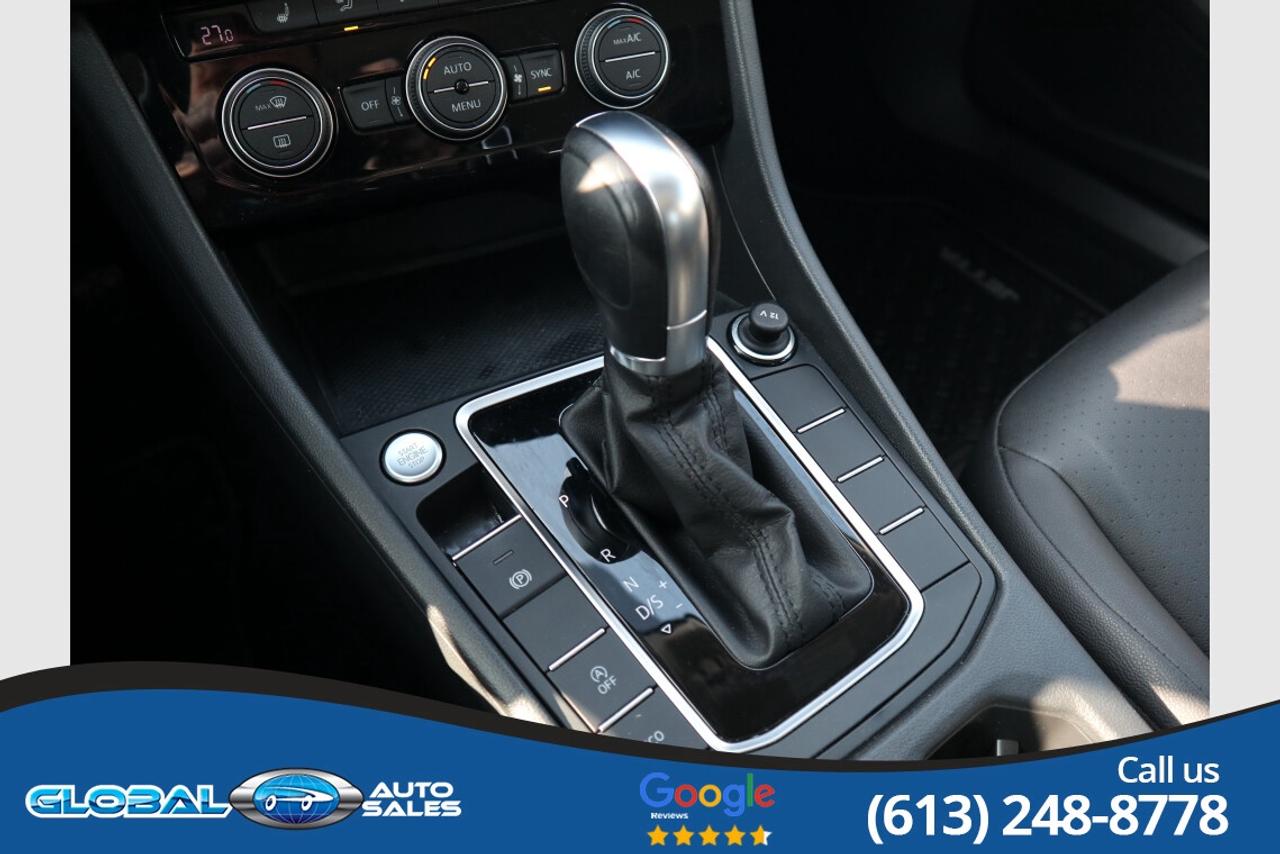 2019 Volkswagen Jetta SEL Photo