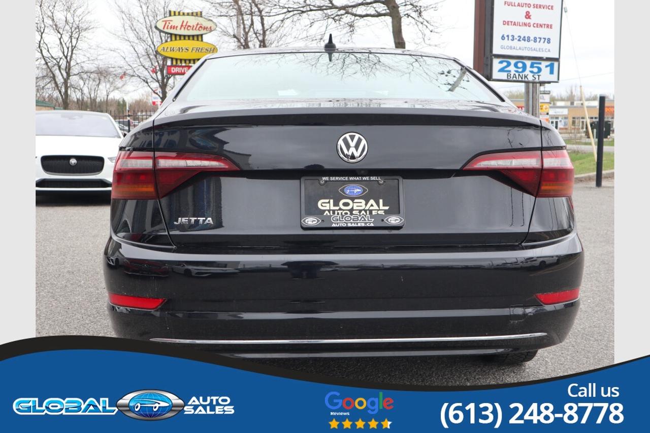 2019 Volkswagen Jetta SEL Photo4