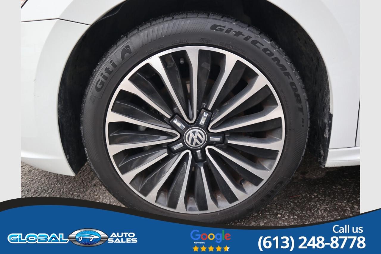 2022 Volkswagen Passat HIGHLINE Photo3