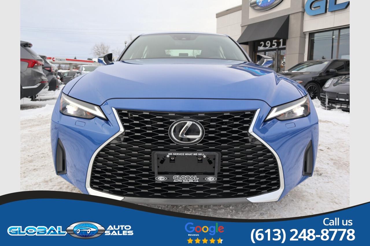 2023 Lexus IS 300 Photo