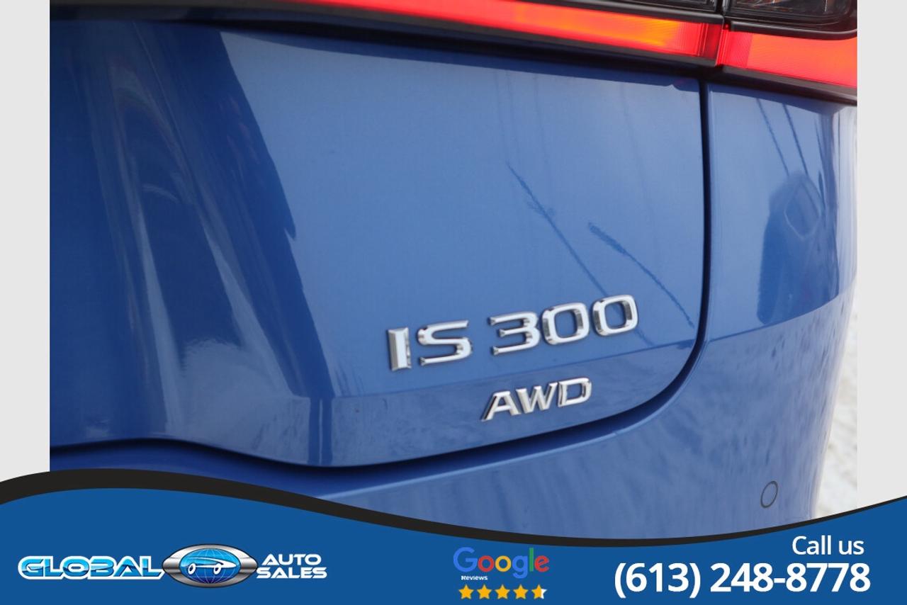 2023 Lexus IS 300 Photo