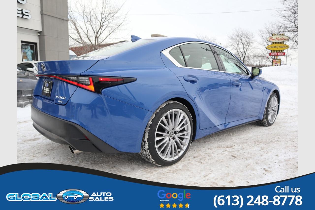 2023 Lexus IS 300 Photo