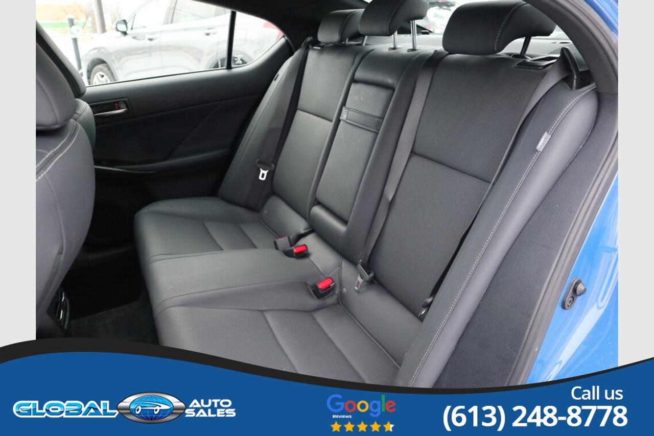 2023 Lexus IS 300 Photo