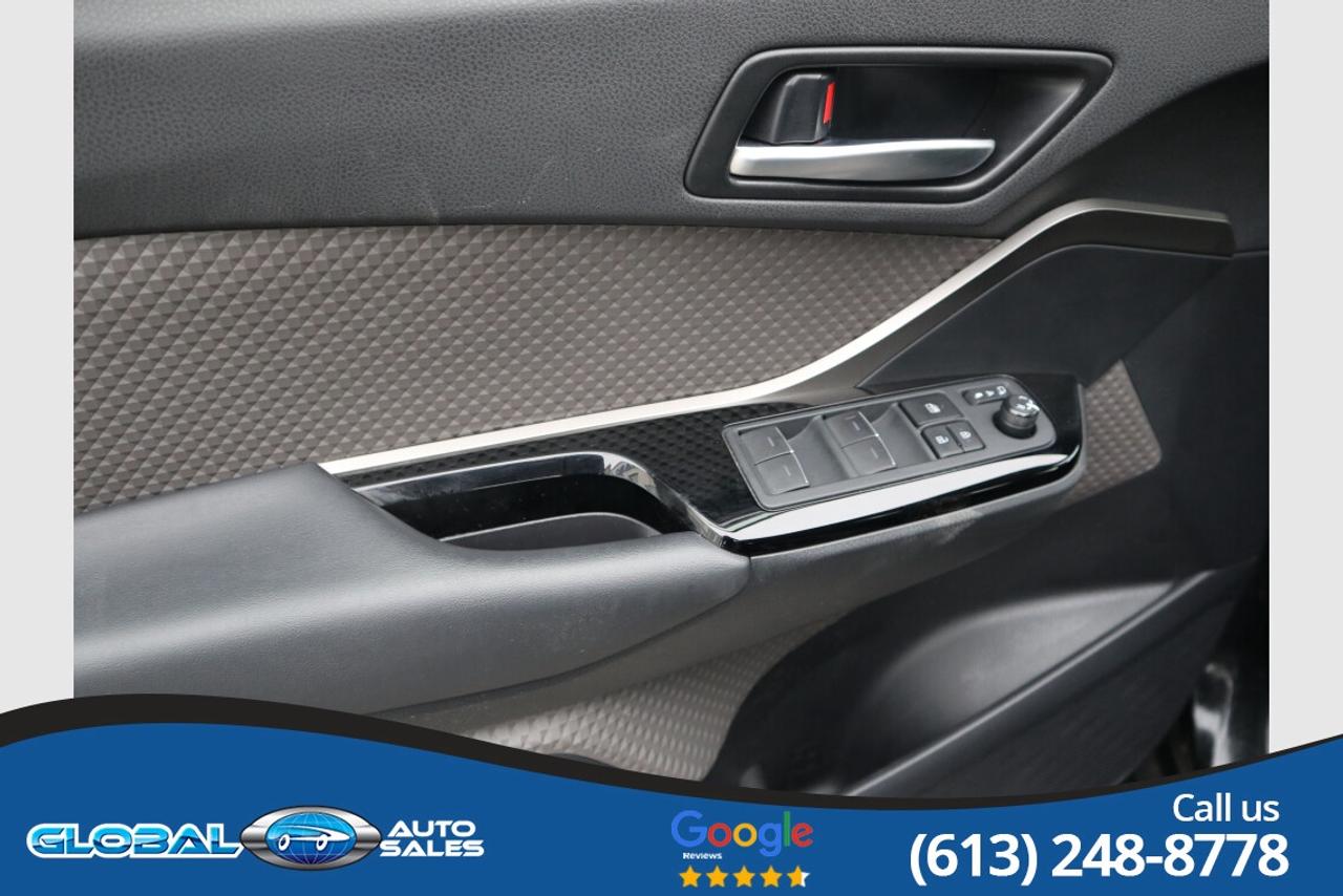 2020 Toyota C-HR Limited Photo