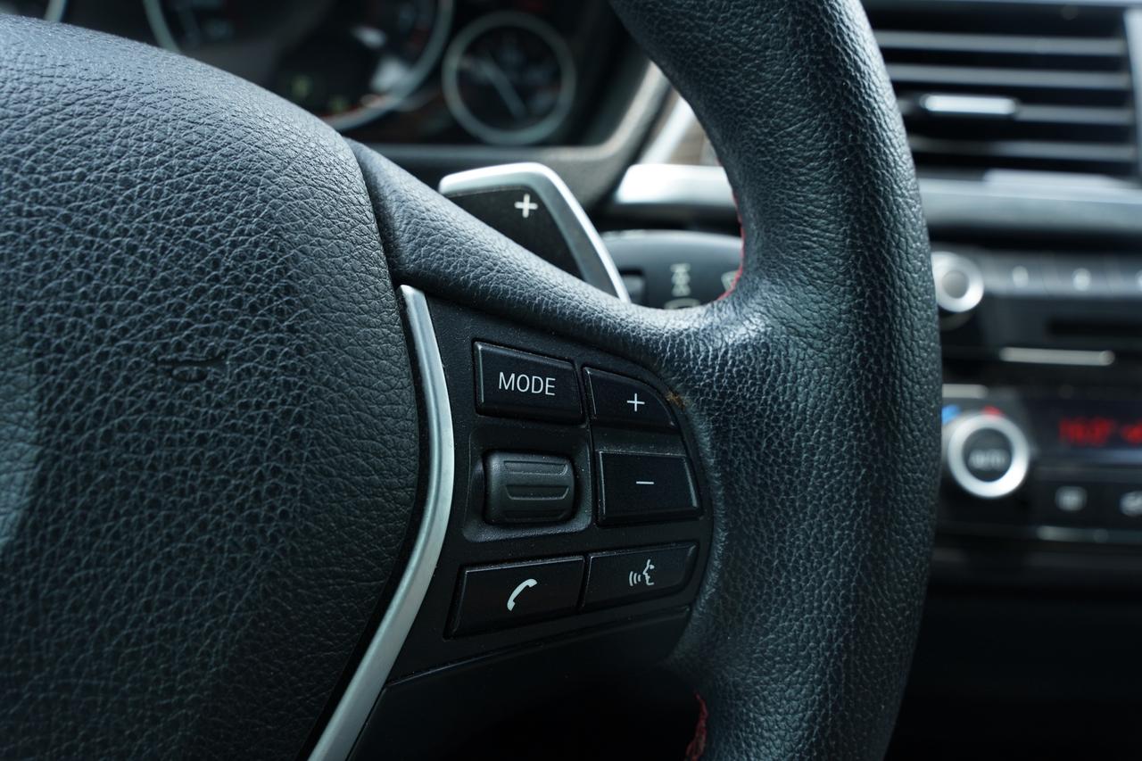 2015 BMW 4-Series 428i X DRIVE/ CONVERTIBLE/ LEATHER/ BLUETOOTH Photo