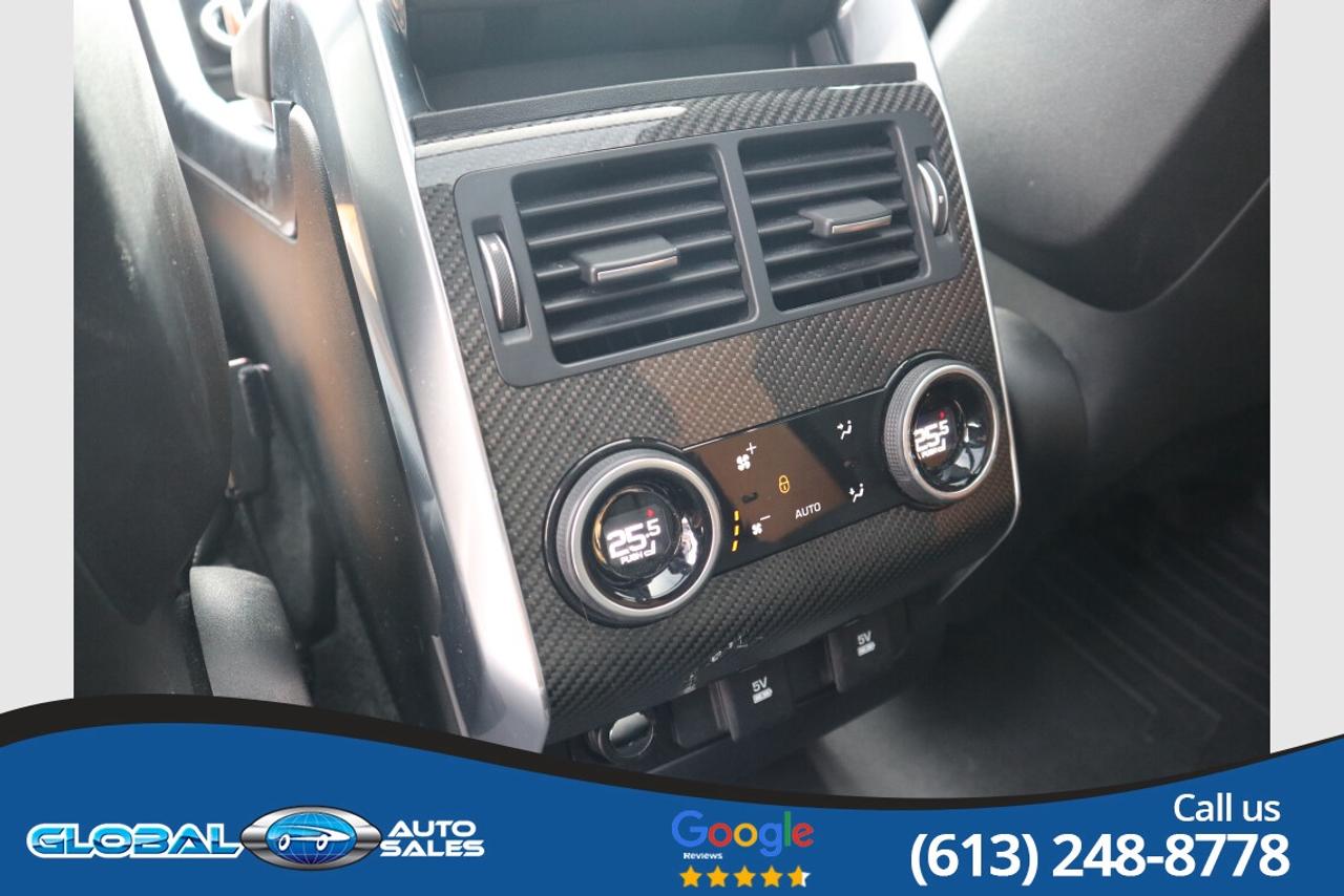 2019 Land Rover Range Rover Sport SVR Photo