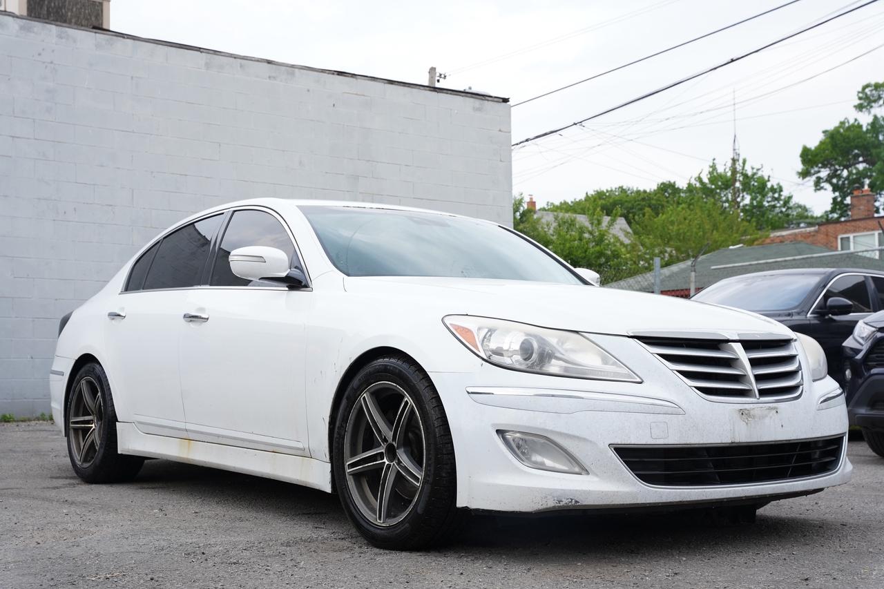 2014 Hyundai Genesis PREMIUM PKG/NAV/SUNROOF/CAMERA/LEATHER Photo2