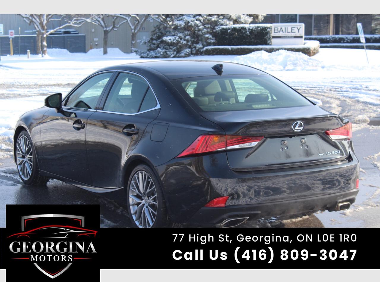 2017 Lexus IS 300  Photo4