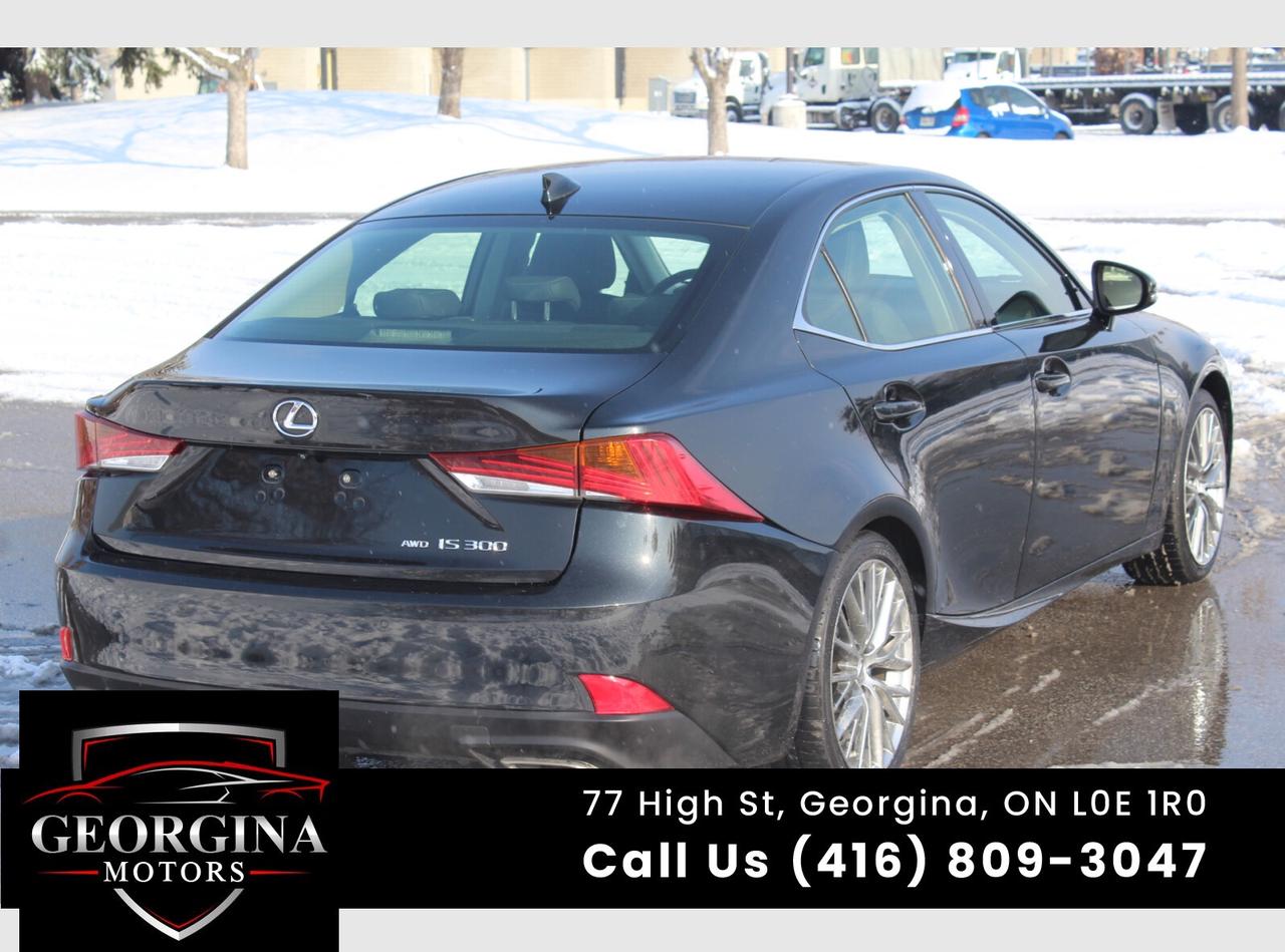 2017 Lexus IS 300  Photo