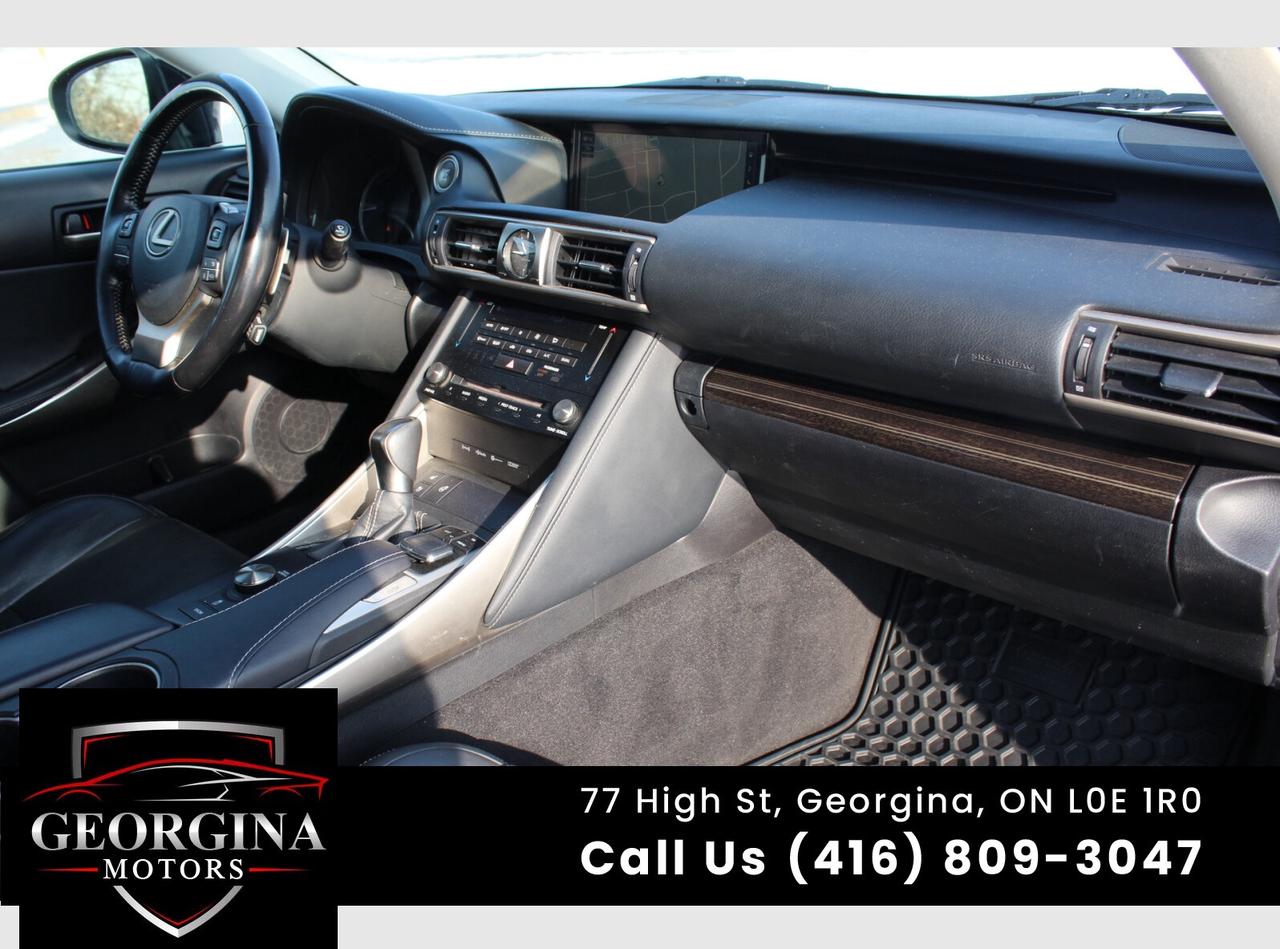 2017 Lexus IS 300  Photo