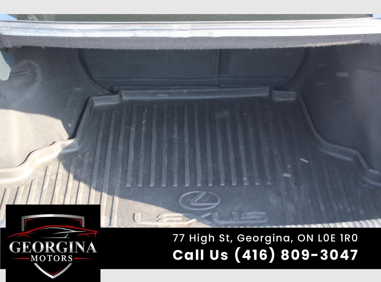 2017 Lexus IS 300  Photo