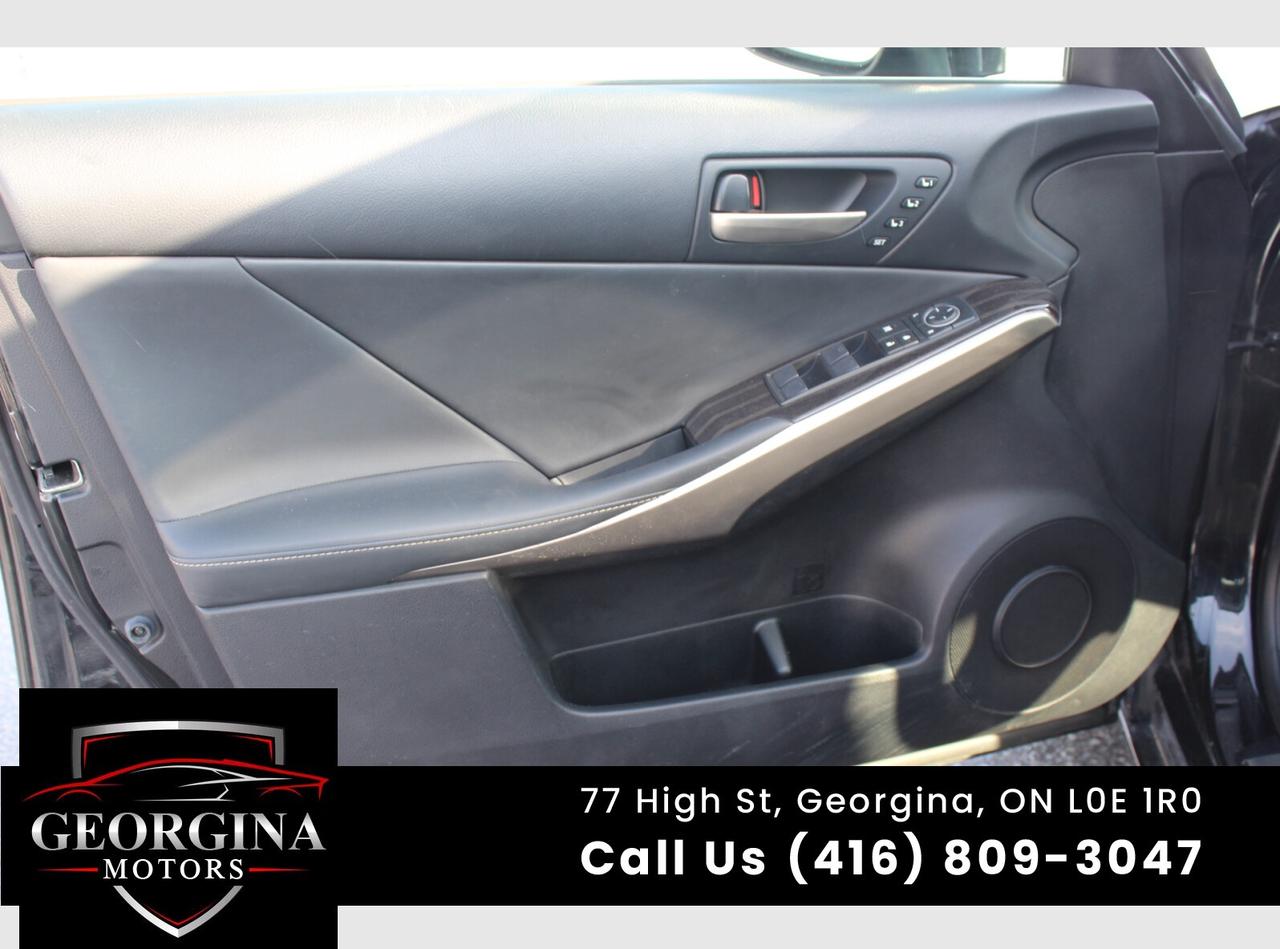 2017 Lexus IS 300  Photo