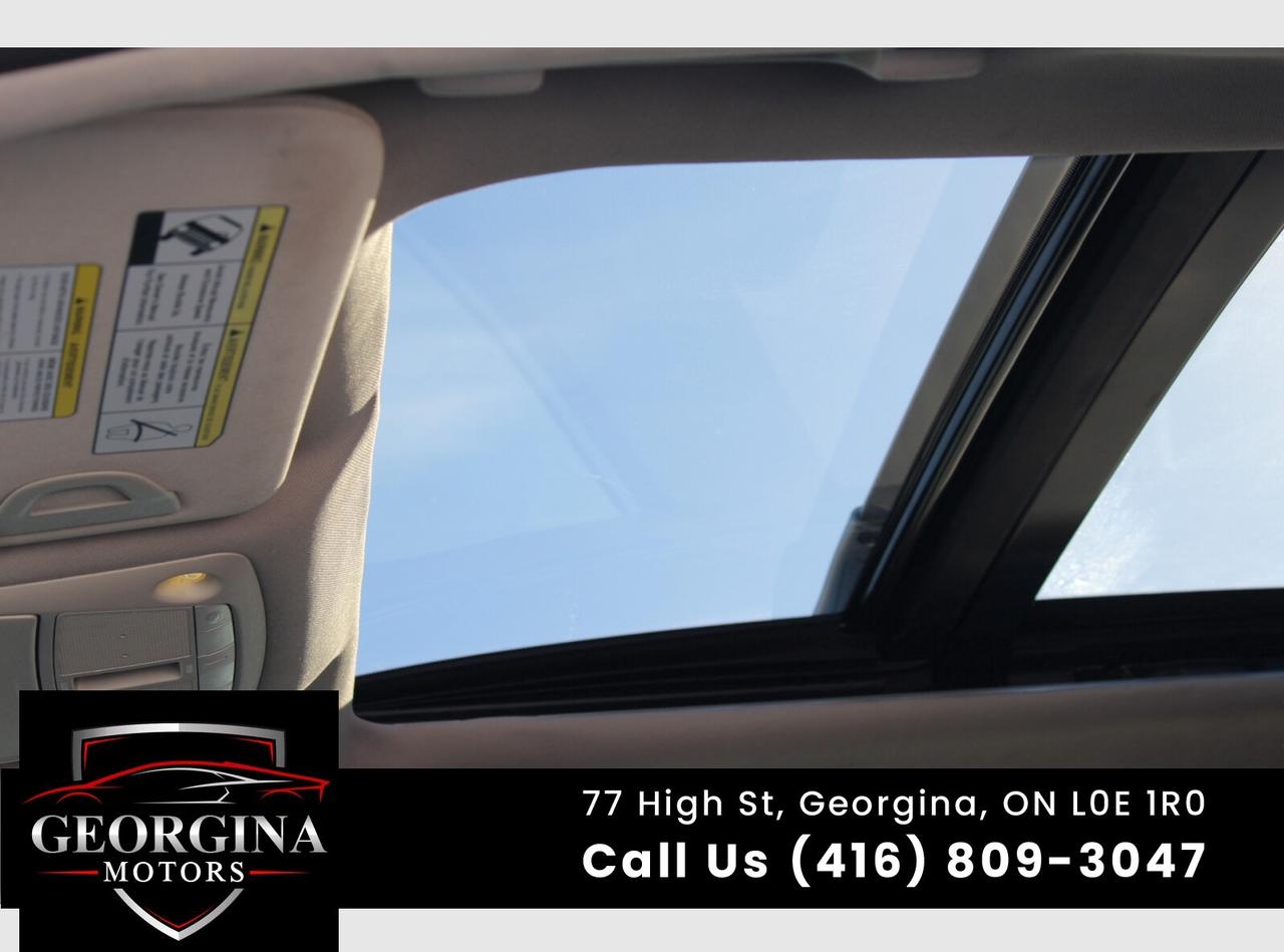 2018 Nissan Rogue SV Photo