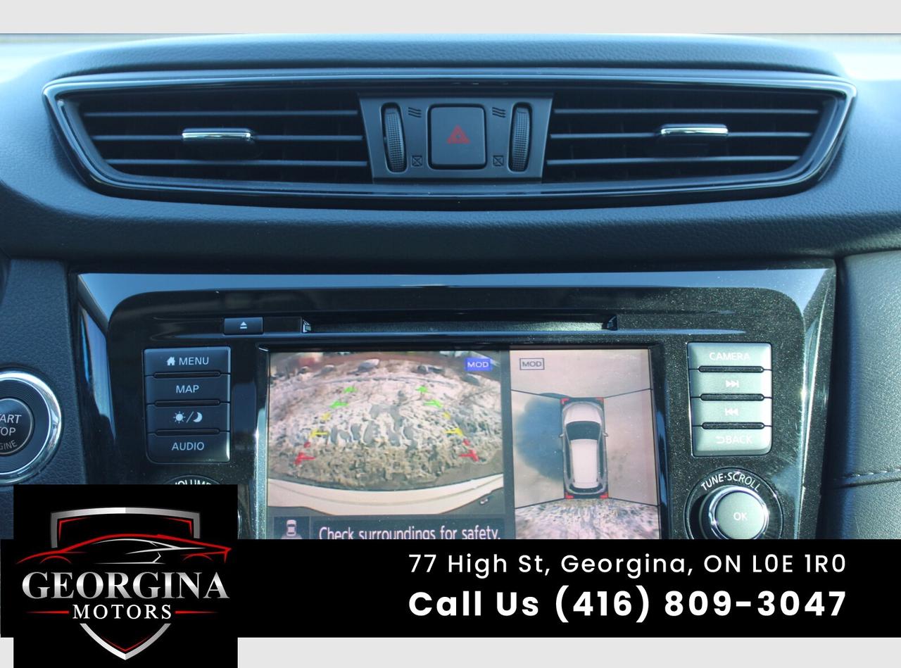 2018 Nissan Rogue SV Photo