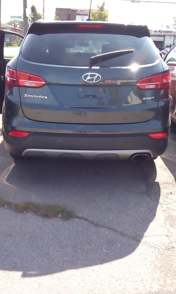 2013 Hyundai Santa Fe SPORT Photo