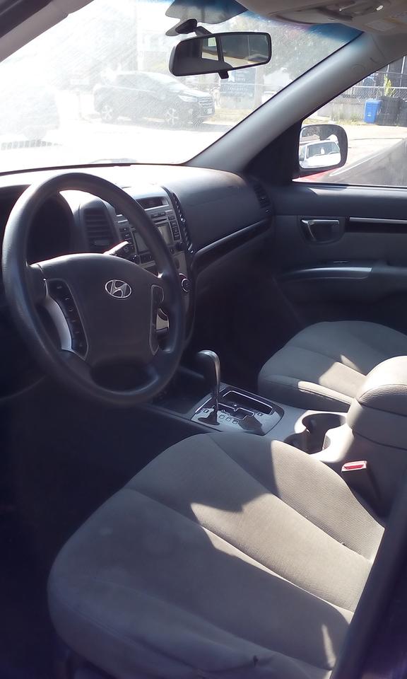 2011 Hyundai Santa Fe SE Photo