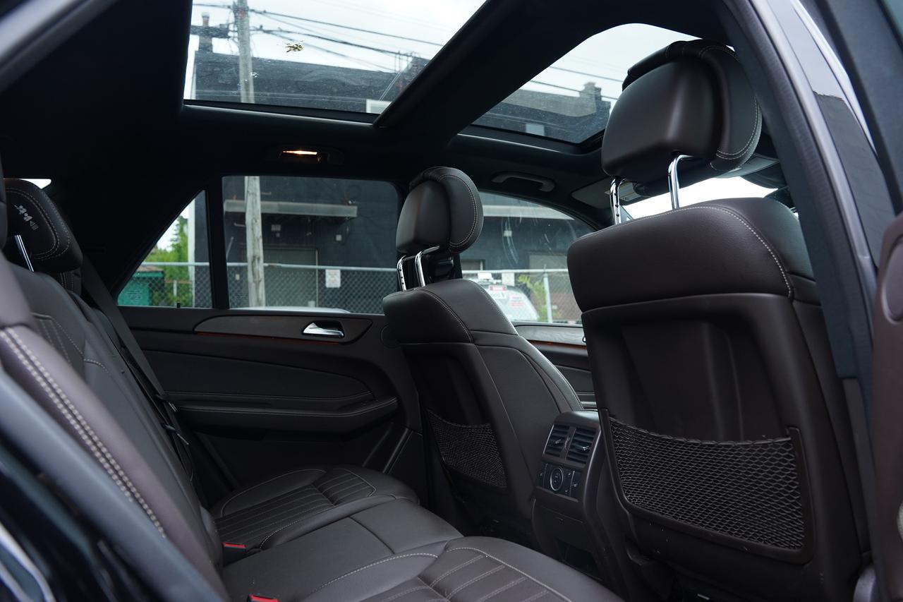 2018 Mercedes-Benz GLE-Class GLE400/ 4MATIC / PANOROOF/ NAV/ CAMERA Photo