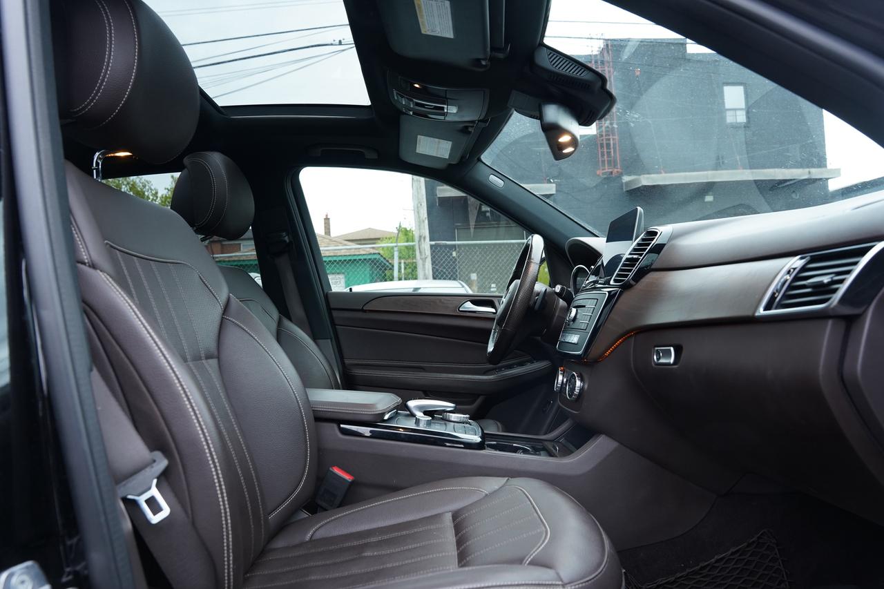 2018 Mercedes-Benz GLE-Class GLE400/ 4MATIC / PANOROOF/ NAV/ CAMERA Photo