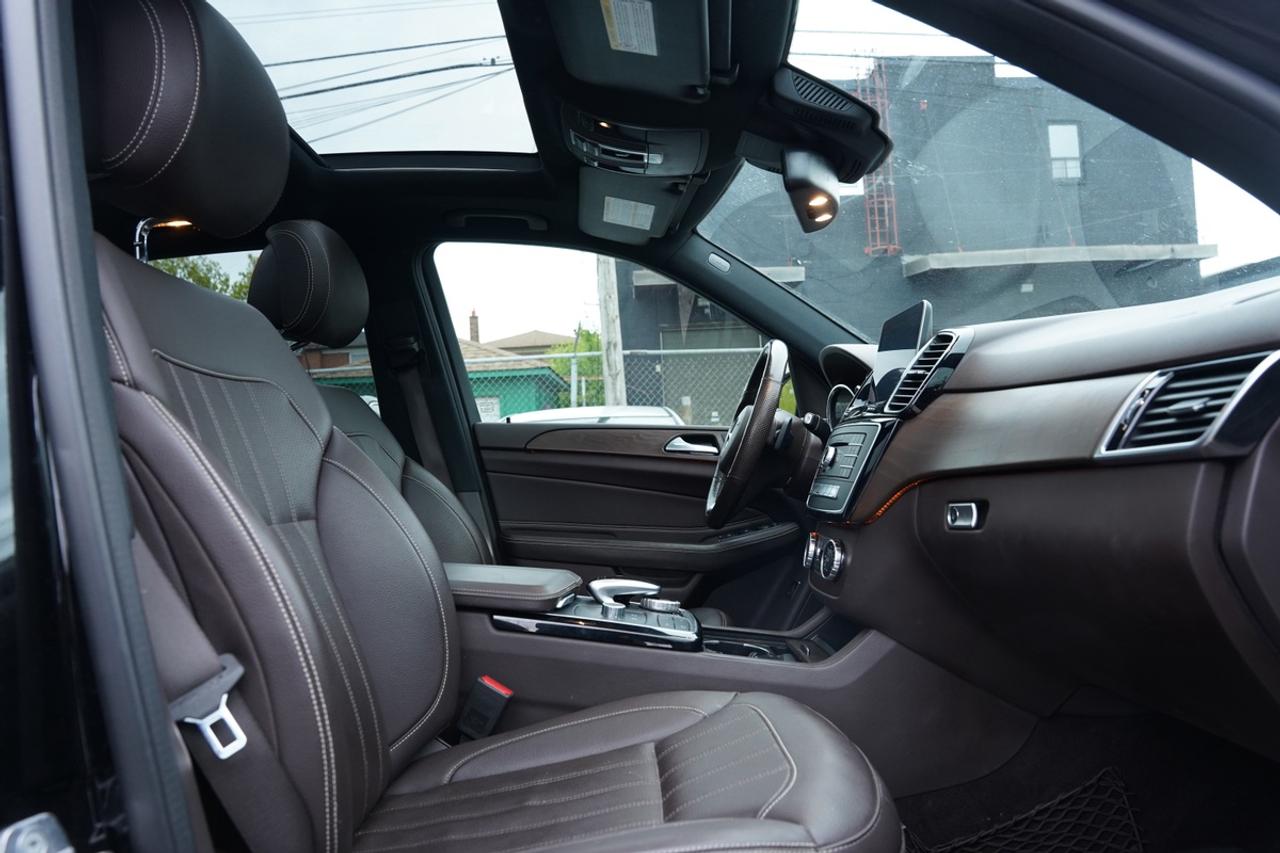 2018 Mercedes-Benz GLE-Class GLE400/ 4MATIC / PANOROOF/ NAV/ CAMERA Photo