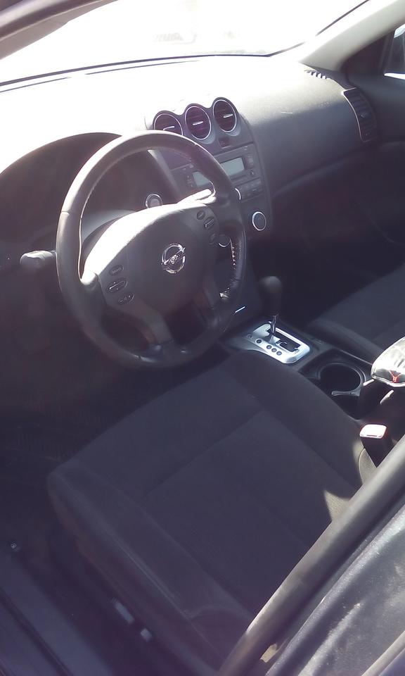 2011 Nissan Altima 2.5S Photo