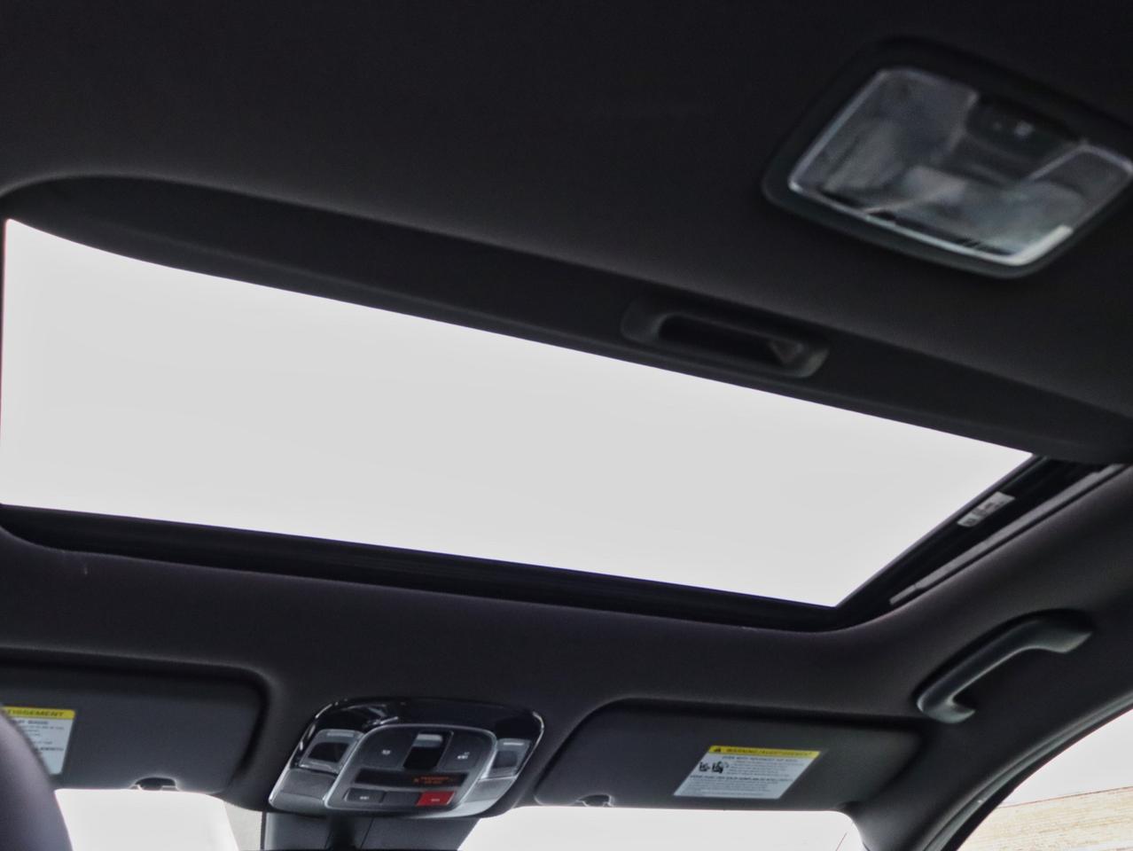 2024 Hyundai Santa Cruz Ultimate Photo