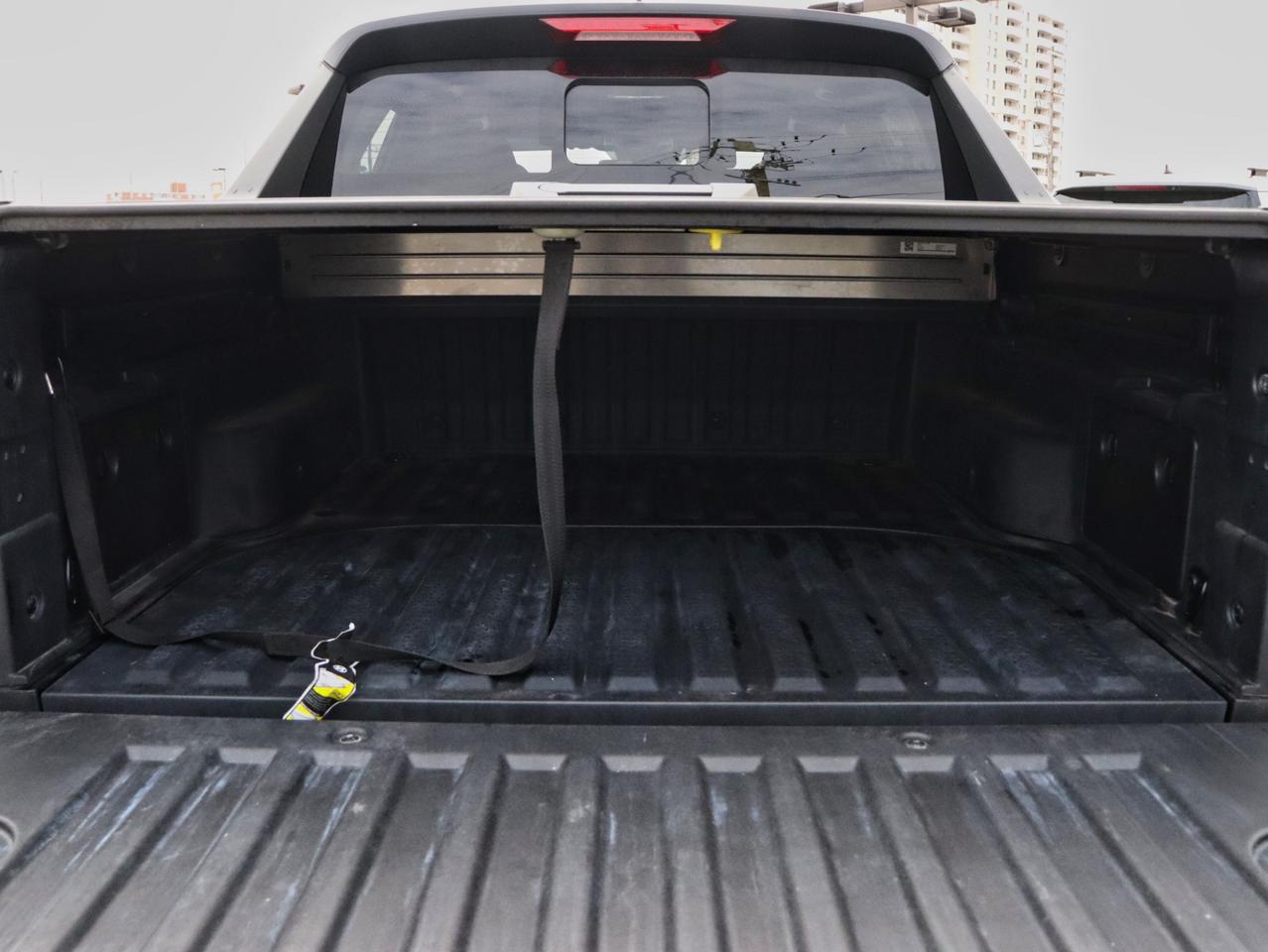 2024 Hyundai Santa Cruz Ultimate Photo