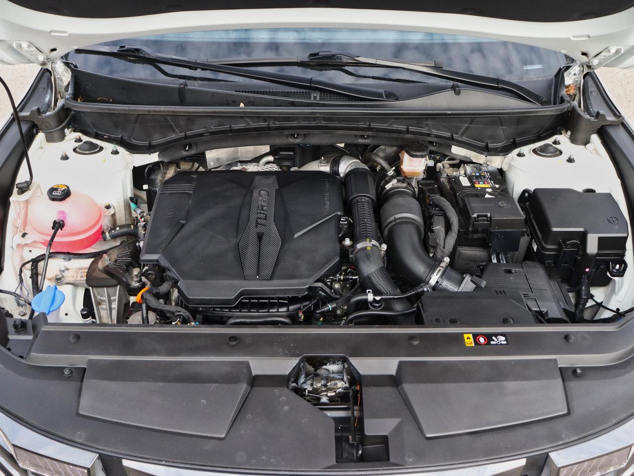 2024 Hyundai Santa Cruz Ultimate Photo