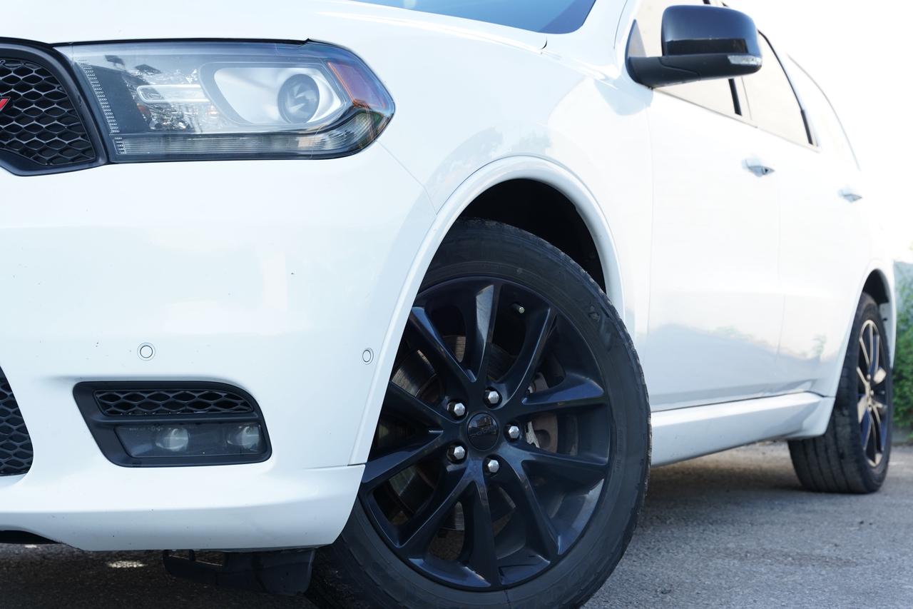 2018 Dodge Durango R/T / RED INISIDE/ 7 PASS/ NAV/ CAMERA/ LEATHER Photo