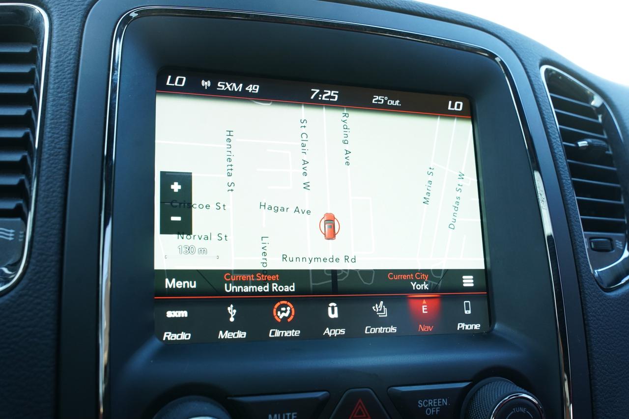 2018 Dodge Durango R/T / RED INISIDE/ 7 PASS/ NAV/ CAMERA/ LEATHER Photo