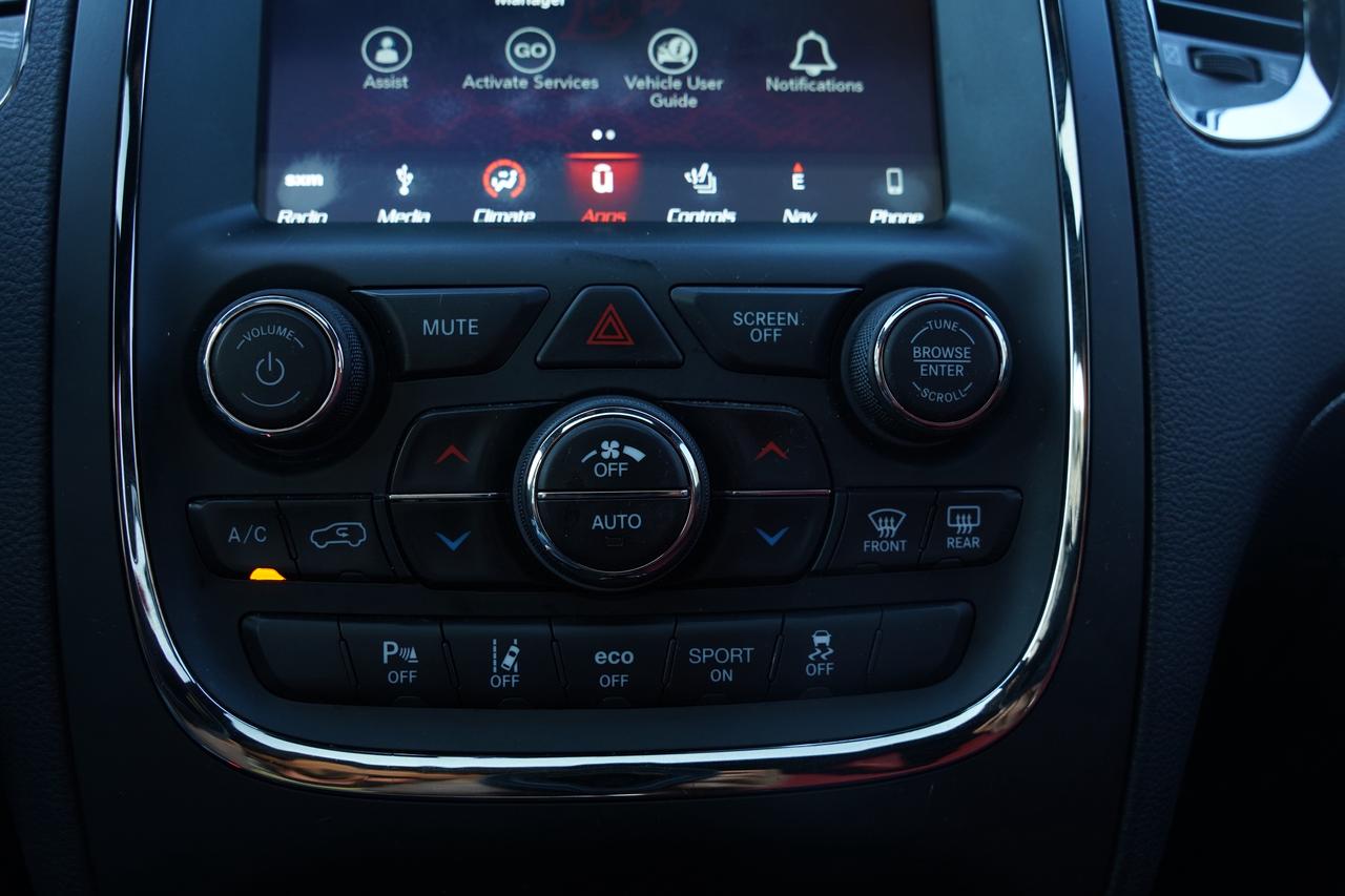 2018 Dodge Durango R/T / RED INISIDE/ 7 PASS/ NAV/ CAMERA/ LEATHER Photo