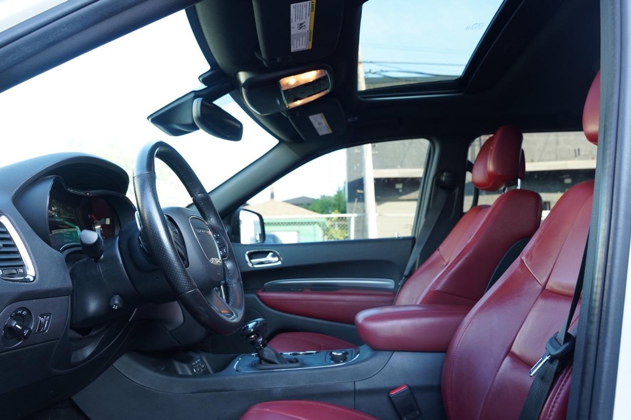 2018 Dodge Durango R/T / RED INISIDE/ 7 PASS/ NAV/ CAMERA/ LEATHER Photo