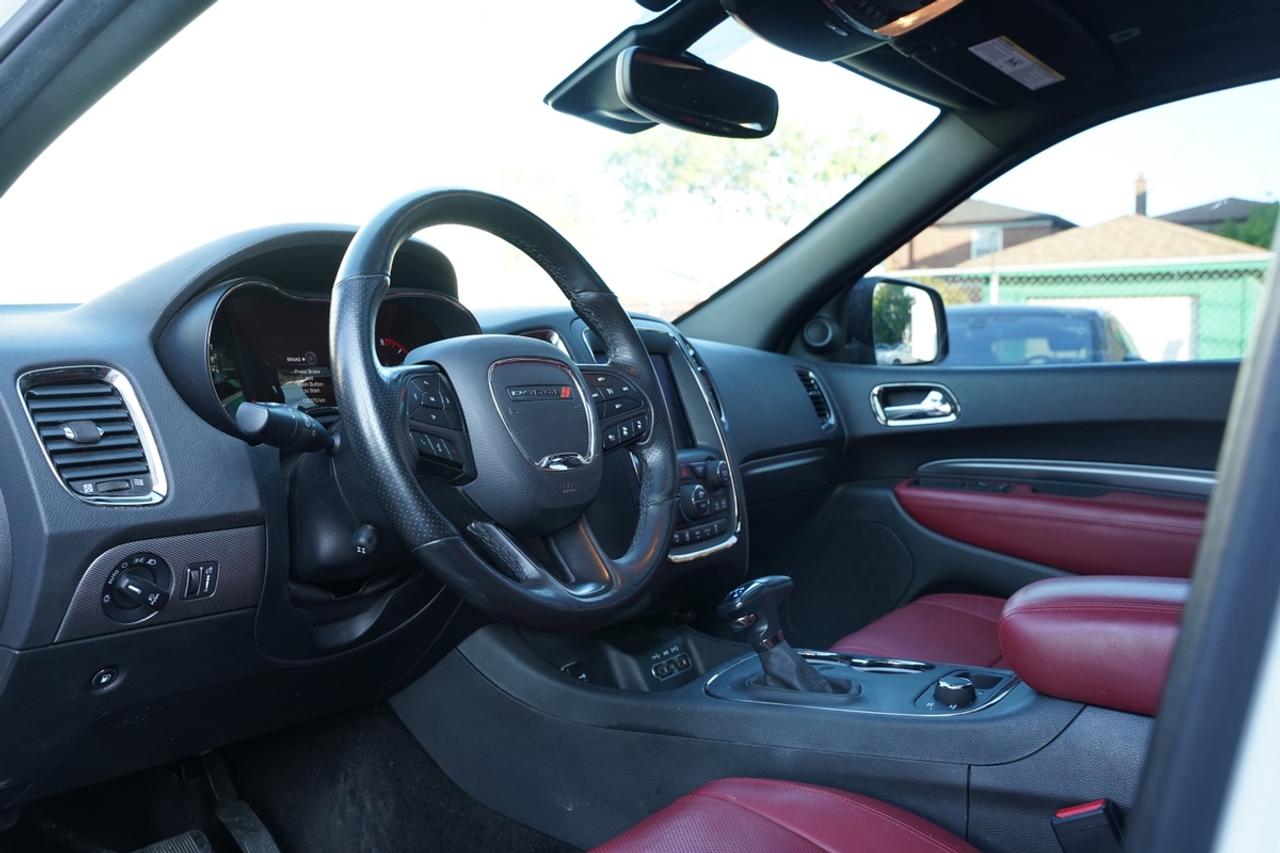 2018 Dodge Durango R/T / RED INISIDE/ 7 PASS/ NAV/ CAMERA/ LEATHER Photo