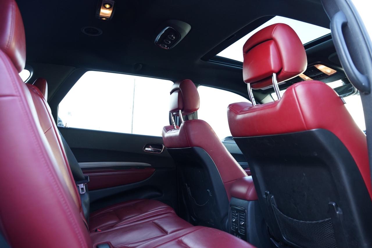2018 Dodge Durango R/T / RED INISIDE/ 7 PASS/ NAV/ CAMERA/ LEATHER Photo