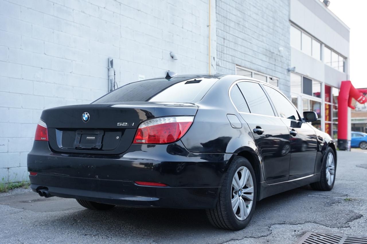 2010 BMW 5-Series 528i xDrive Photo