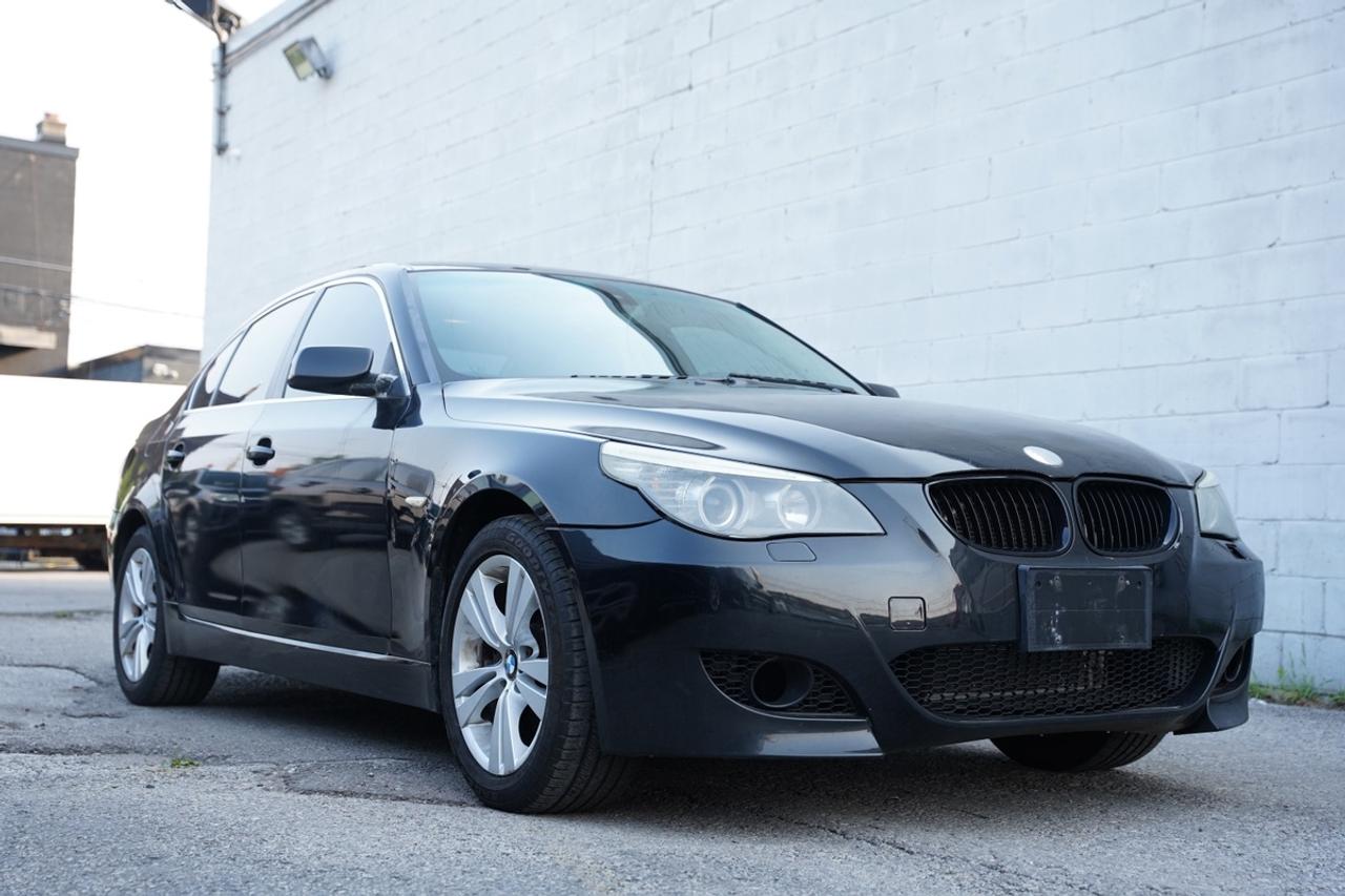 2010 BMW 5-Series 528i xDrive Photo