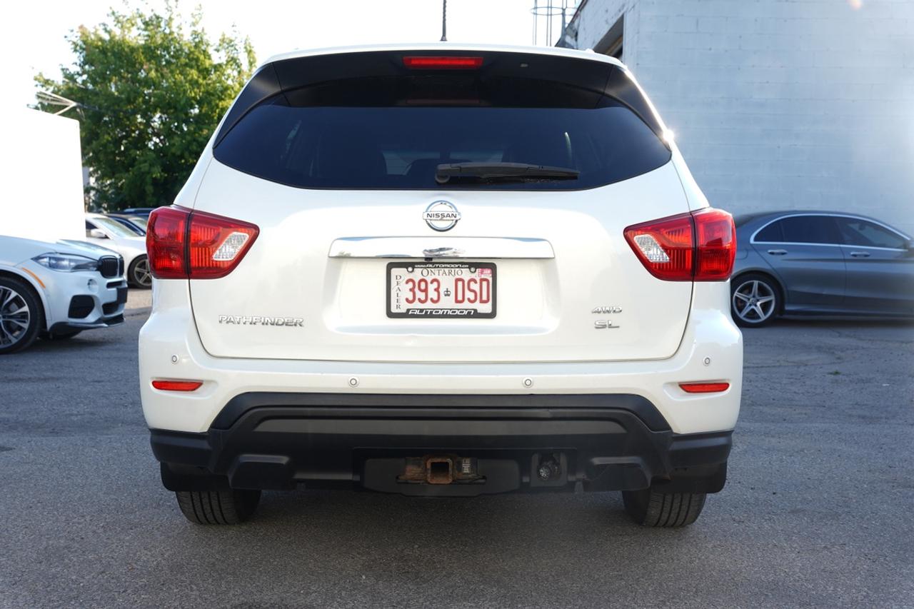2017 Nissan Pathfinder SL PKG/ NAV/ 7 PASS/ CAMERA/LEATHER/NO ACCIDENTS Photo