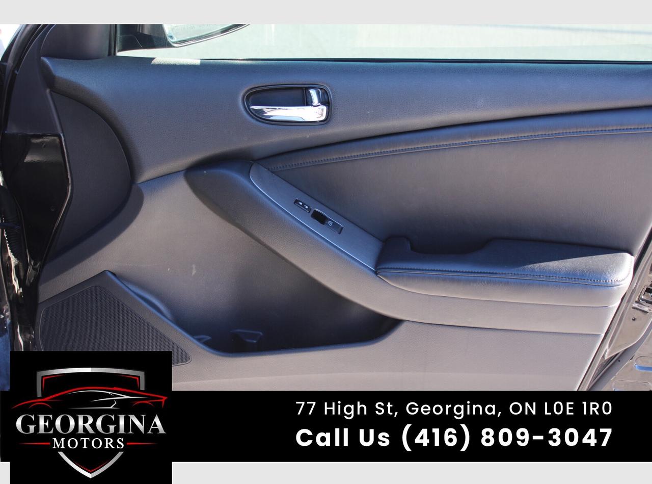 2010 Nissan Altima 2.5 S Photo