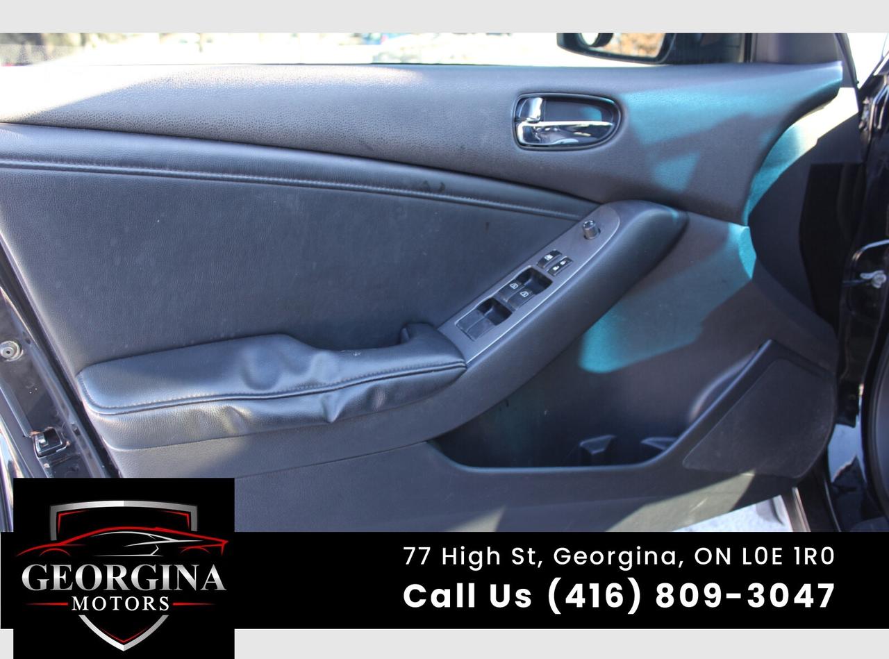 2010 Nissan Altima 2.5 S Photo