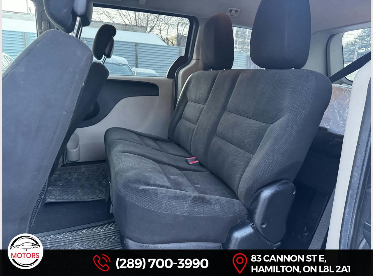 2015 Dodge Grand Caravan Canada Value Package – One Owner – W  Photo