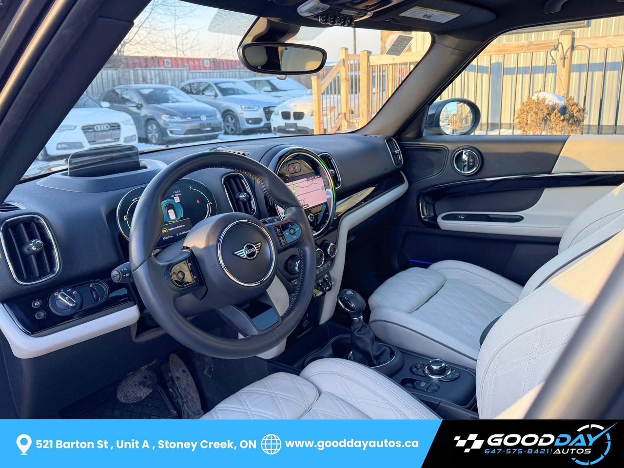 2022 MINI Countryman Cooper SE ALL4 PLUG-IN HYBRID 2 SETS OF TIRES/RIMS Photo