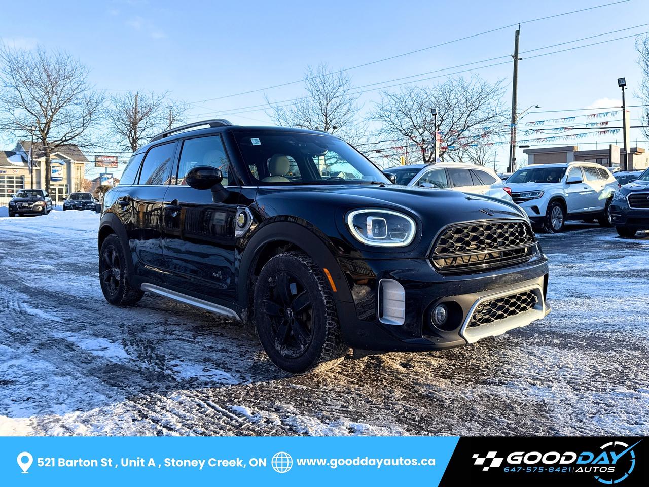2022 MINI Countryman Cooper SE ALL4 PLUG-IN HYBRID 2 SETS OF TIRES/RIMS Photo