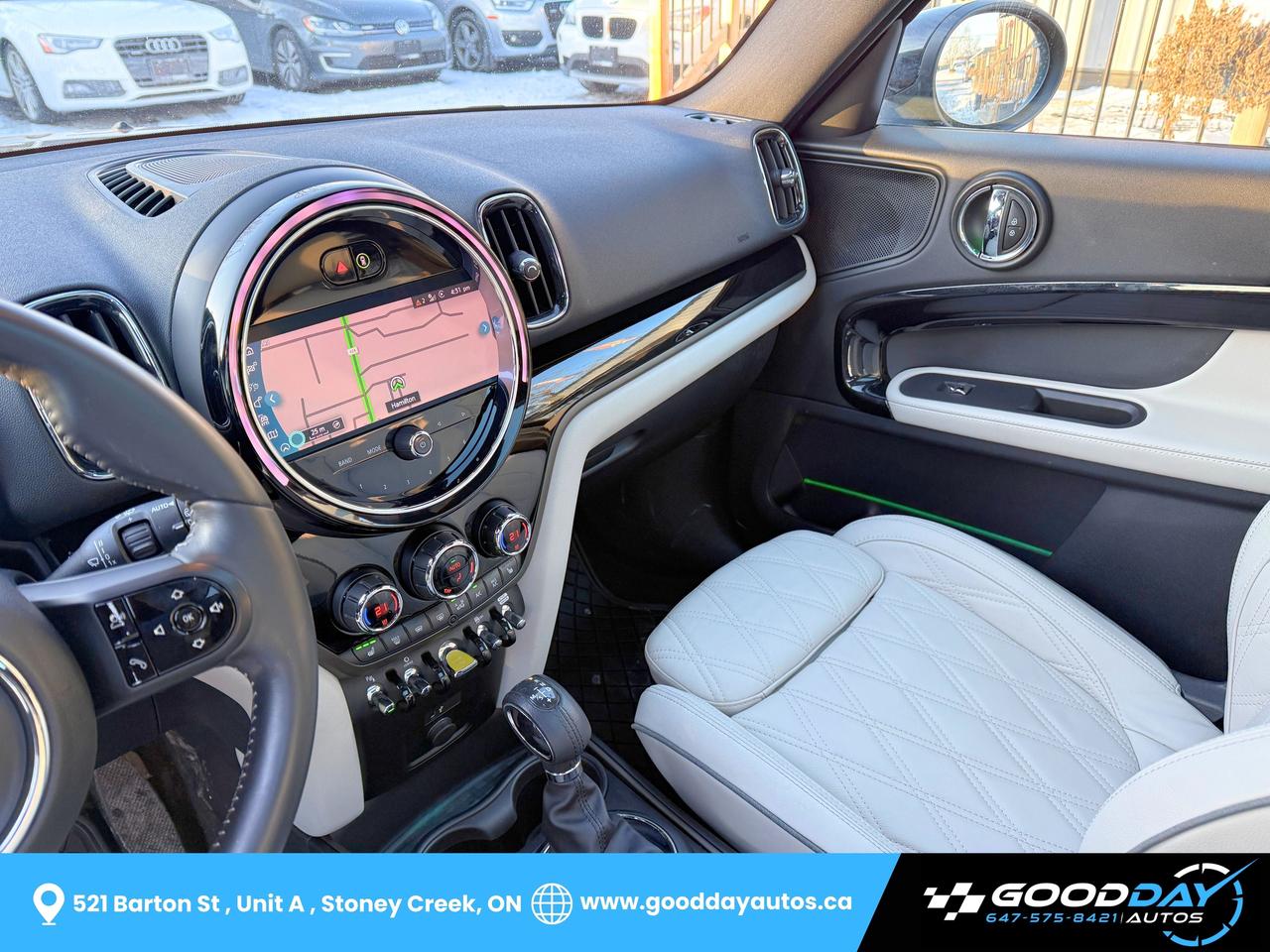 2022 MINI Countryman Cooper SE ALL4 PLUG-IN HYBRID 2 SETS OF TIRES/RIMS Photo