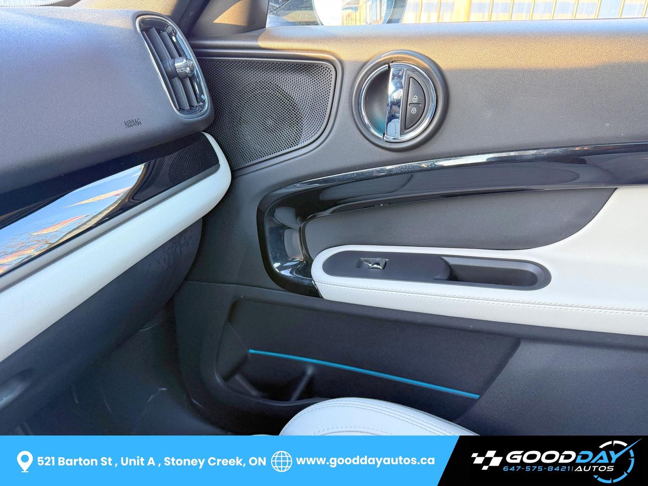 2022 MINI Countryman Cooper SE ALL4 PLUG-IN HYBRID 2 SETS OF TIRES/RIMS Photo