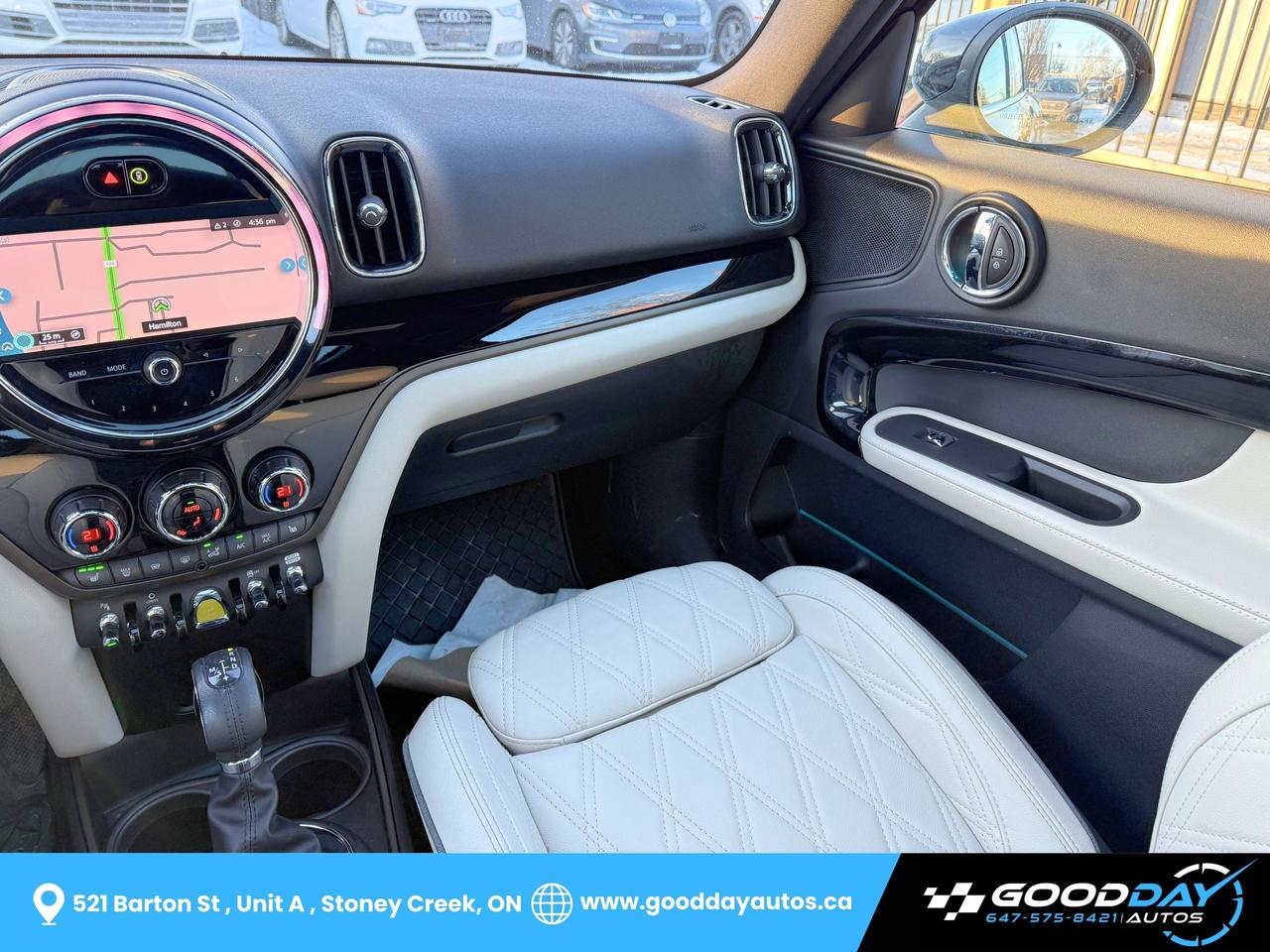 2022 MINI Countryman Cooper SE ALL4 PLUG-IN HYBRID 2 SETS OF TIRES/RIMS Photo