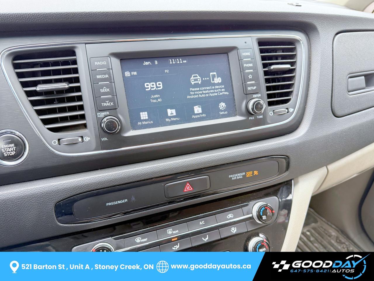 2020 Kia Sedona LX+ CLEAN CARFAX CERTIFIED 8 PASS HEATED SEATS/STE Photo