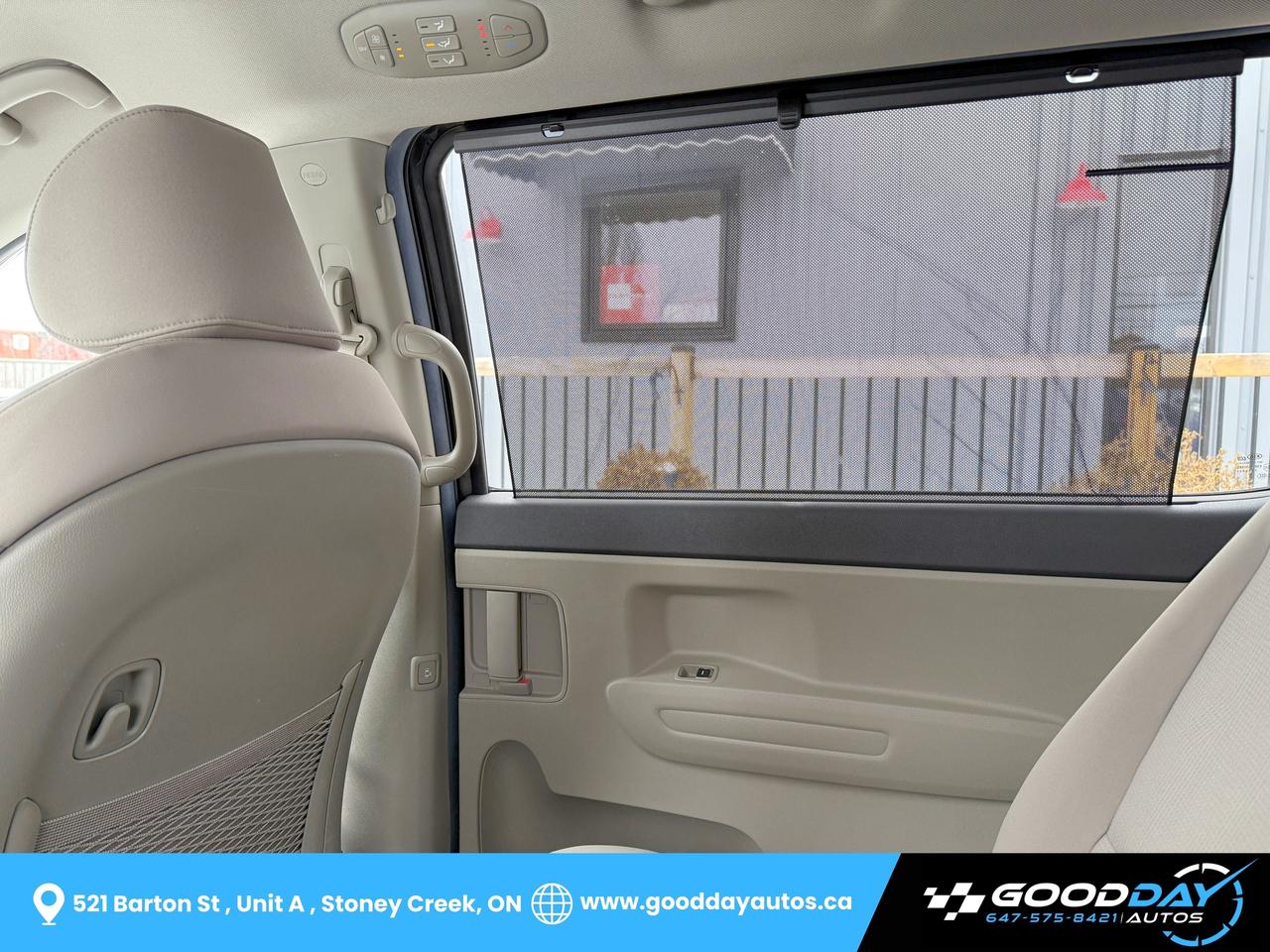 2020 Kia Sedona LX+ CLEAN CARFAX CERTIFIED 8 PASS HEATED SEATS/STE Photo