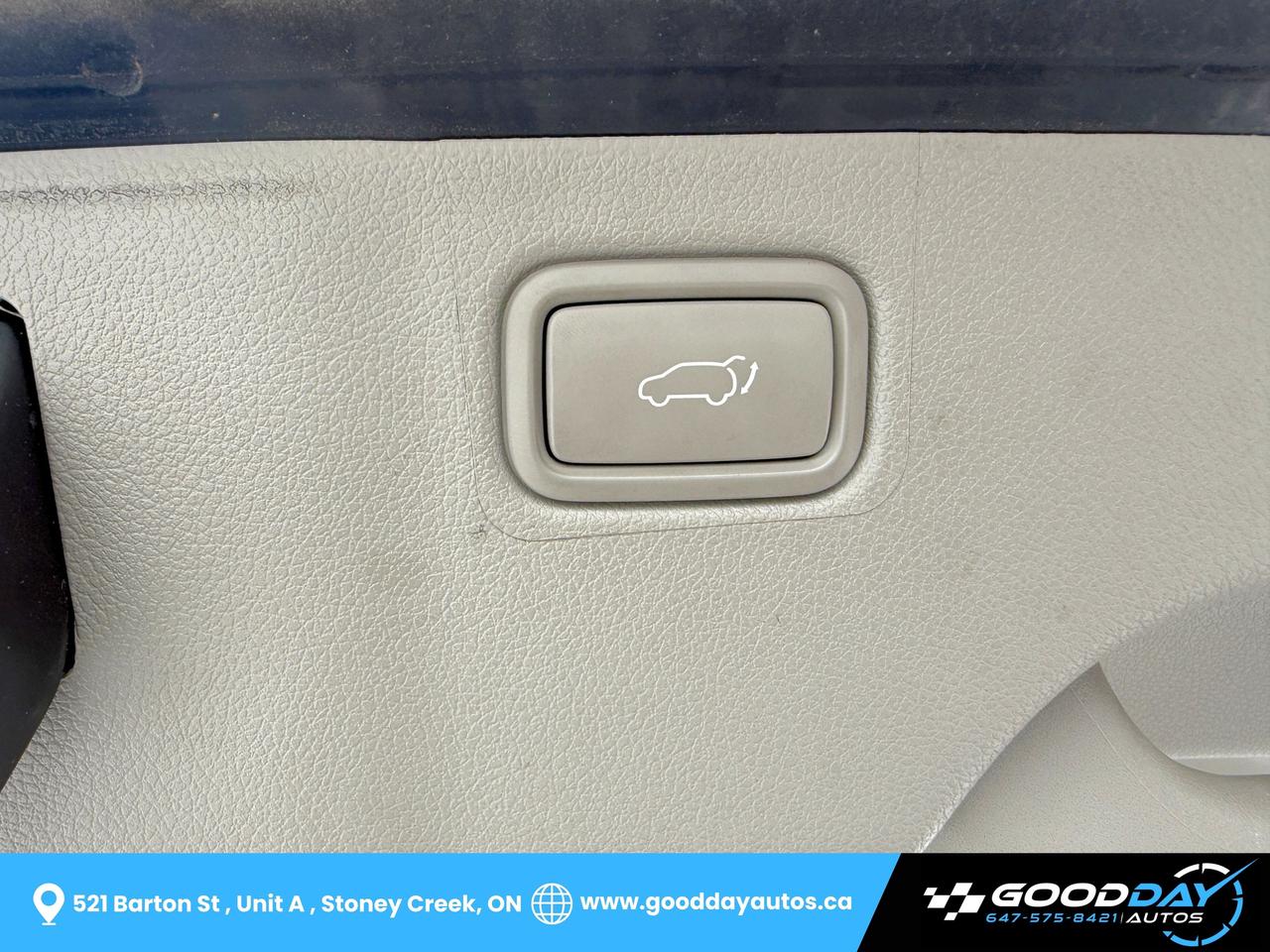 2020 Kia Sedona LX+ CLEAN CARFAX CERTIFIED 8 PASS HEATED SEATS/STE Photo